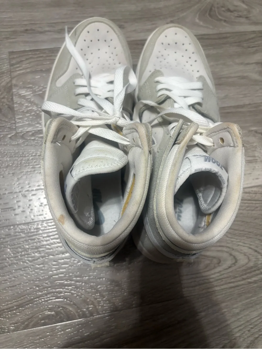 Nike Air Jordan 1 Mid Sneakers in White and Light Gray